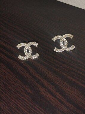 Chanel diamond large earrings